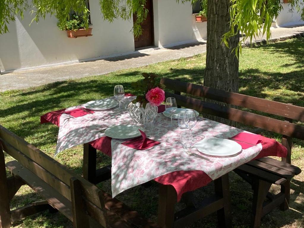 Agriturismo Il Portico Penne Exterior foto