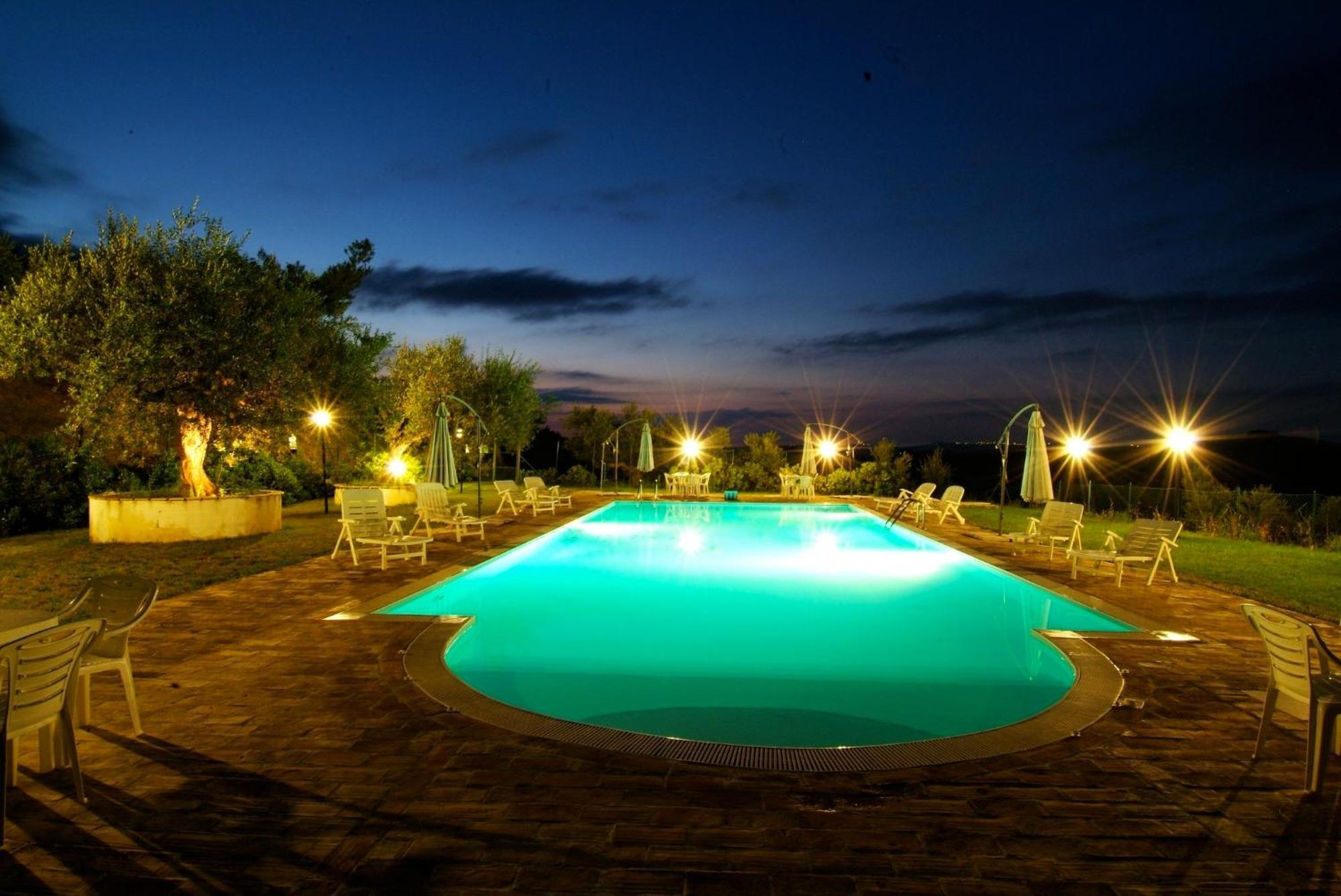 Agriturismo Il Portico Penne Exterior foto